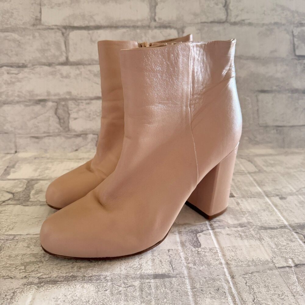 Dune London Nude Almond Toe Block Heel Ankle Booties Sleek Minimalist Boot Sz 9